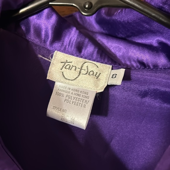 Vintage '80's Tan F Jay Tuxedo Pleated Button Down Blouse w/Shoulder Pads Sz 8 - Picture 6 of 9